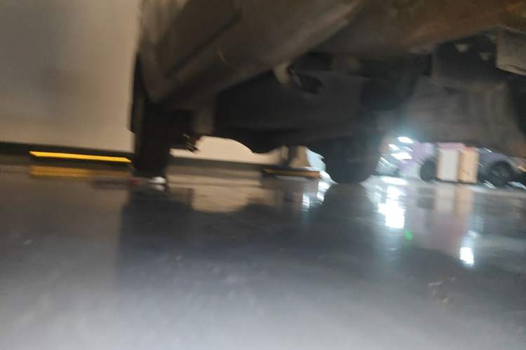Used Jinbei Hiace X30  Chassis Front Right