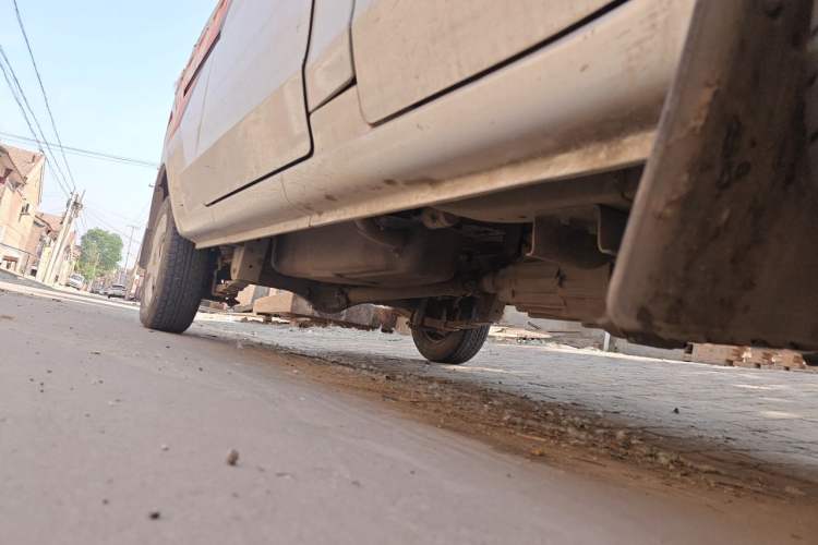 Used Jinbei Hiace X30  Chassis Front Right