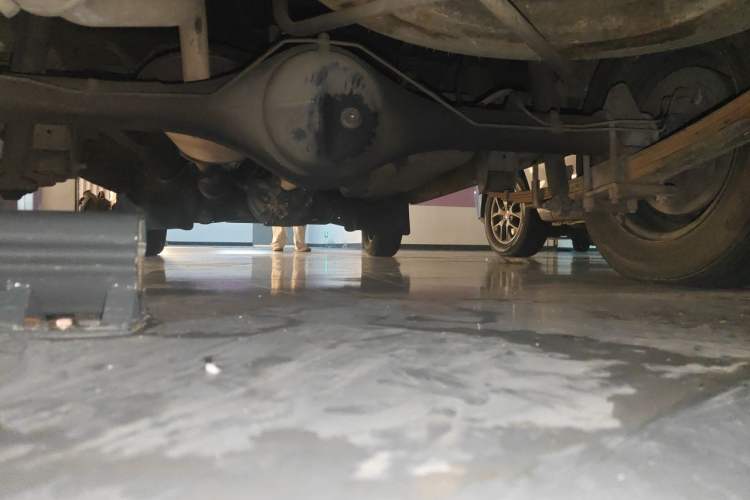Used Jinbei Hiace X30  Chassis Rear