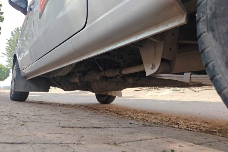 Used Jinbei Hiace X30  Chassis Rear Left