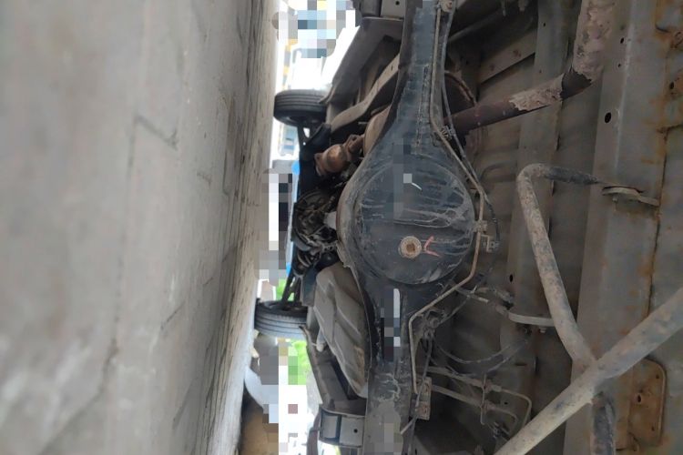 Used Jinbei Hiace X30 2018 1.3L Cargo Van Standard Version DLCG12 Chassis Rear