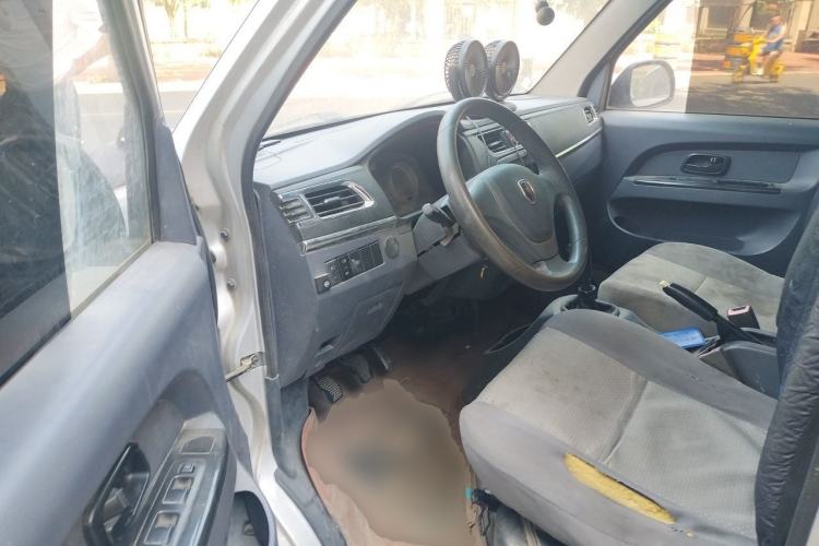 Used Jinbei Hiace X30 2018 1.3L Cargo Van Comfort Model DLCG12 Driver Seat