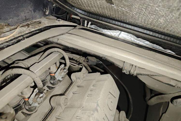 Used Jinbei Hiace X30 2018 1.3L Standard Edition DLCG12 Engine Bay Left