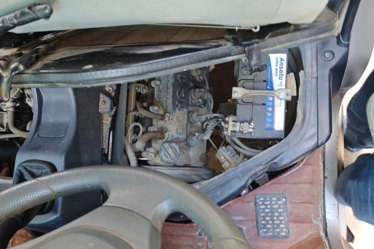 Used Jinbei Hiace X30 2018 1.3L Standard Edition DLCG12 Engine Bay Left