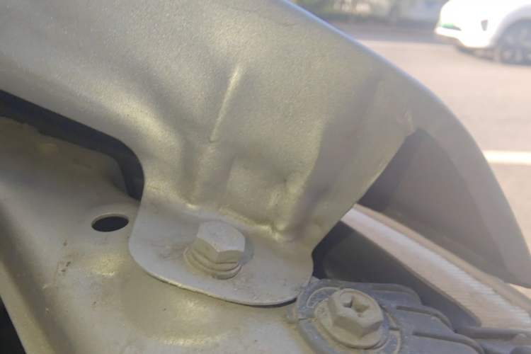 Used Jinbei Hiace X30  Engine Bay Left