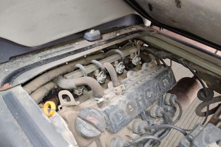 Used Jinbei Hiace X30 2018 1.3L Comfort Model DLCG12 Engine Bay Right