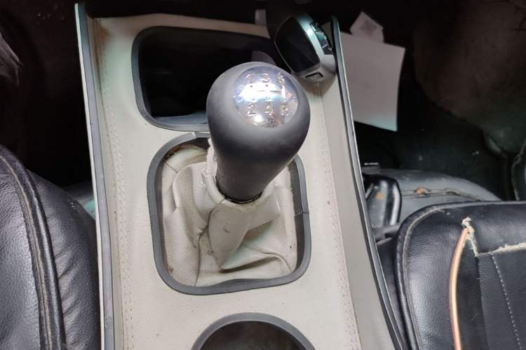 Used Jinbei Hiace X30 2018 1.3L Comfort Model DLCG12 Gear Lever