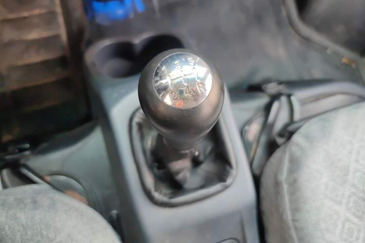 Used Jinbei Hiace X30 2018 1.3L Cargo Van Standard Version DLCG12 Gear Lever