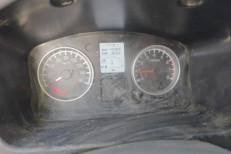 Used Jinbei Hiace X30  Instrument Cluster