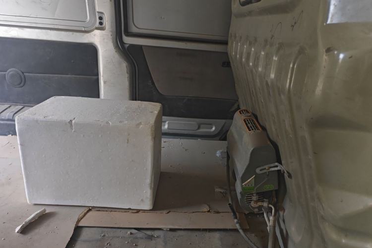 Used Jinbei Hiace X30 2018 1.3L Cargo Van Comfort Model DLCG12 Left Rear Seat