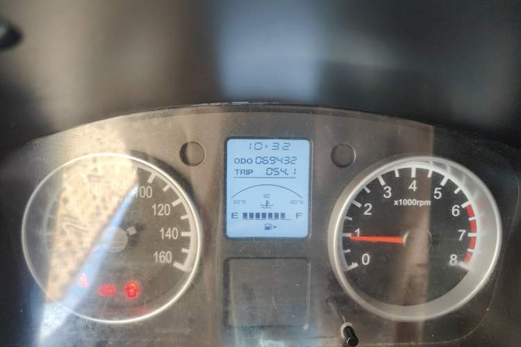 Used Jinbei Hiace X30 2018 1.5L Cargo Van Comfort Model DLCG14 Odometer Close Up