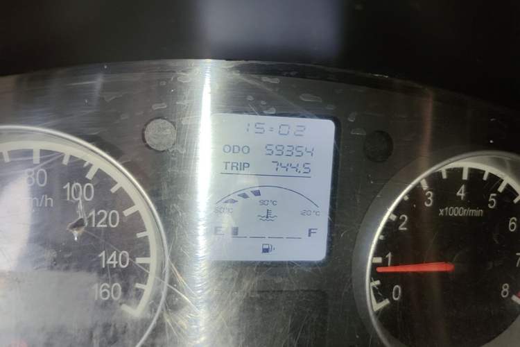 Used Jinbei Hiace X30 2018 1.3L Comfort Model DLCG12 Odometer Close Up