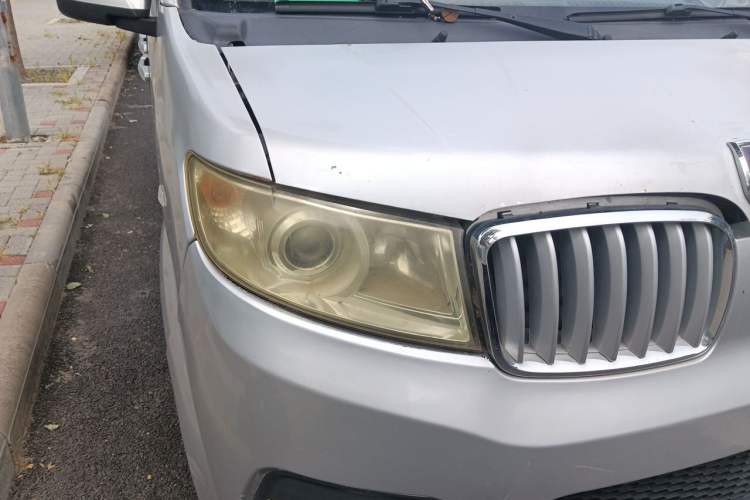 Used Jinbei Hiace X30 2018 1.3L Cargo Van Comfort Model DLCG12 Right Front Headlight