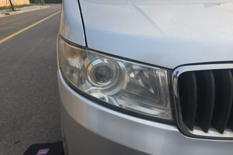 Used Jinbei Hiace X30 2018 1.5L Standard Edition DLCG14 Right Front Headlight