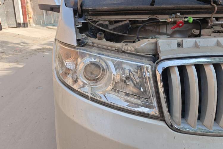 Used Jinbei Hiace X30  Right Front Headlight