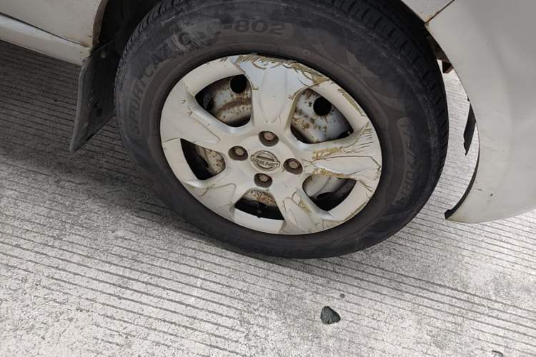 Used Jinbei Hiace X30 2018 1.3L Comfort Model DLCG12 Right Front Wheel Hub