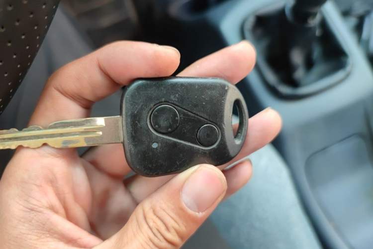 Used Jinbei Hiace X30 2018 1.3L Cargo Van Standard Version DLCG12 Vehicle Key