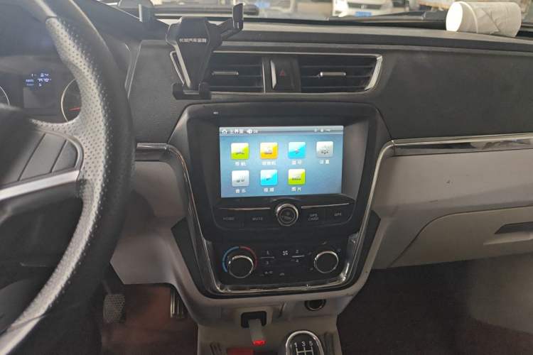 Used Jinbei Hiace X30 2018 1.5L Cargo Van Comfort Model DLCG14 Audio And AC Panel