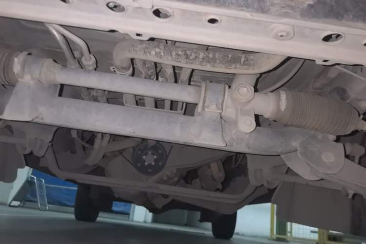 Used Jinbei Hiace X30 2018 1.5L Standard Edition DLCG14 Chassis Front