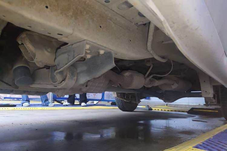 Used Jinbei Hiace X30 2018 1.3L Standard Edition DLCG12 Chassis Front Left