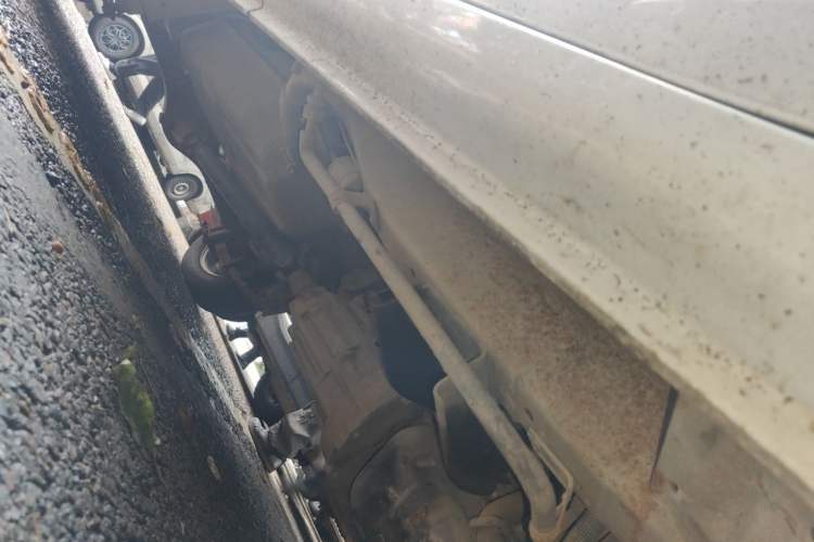 Used Jinbei Hiace X30 2018 1.3L Standard Edition DLCG12 Chassis Front Right