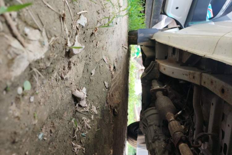Used Jinbei Hiace X30  Chassis Rear Left