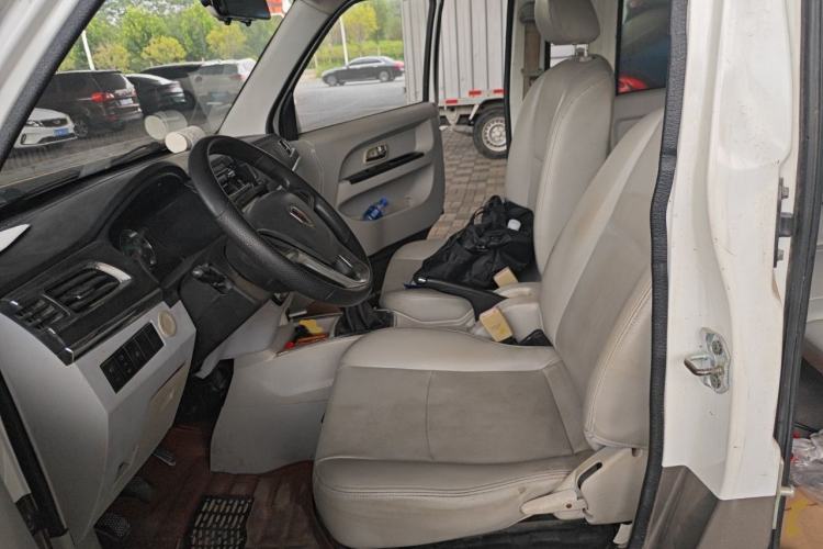 Used Jinbei Hiace X30 2018 1.5L Cargo Van Comfort Model DLCG14 Driver Seat