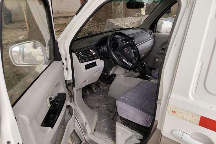 Used Jinbei Hiace X30 2018 1.5L Cargo Van Comfort Model DLCG14 Driver Seat