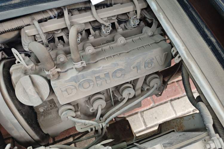 Used Jinbei Hiace X30 2018 1.3L Cargo Van Comfort Model DLCG12 Engine Bay Left
