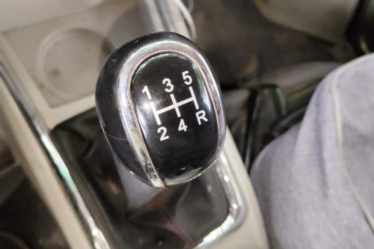 Used Jinbei Hiace X30 2018 1.5L Cargo Van Comfort Model DLCG14 Gear Lever