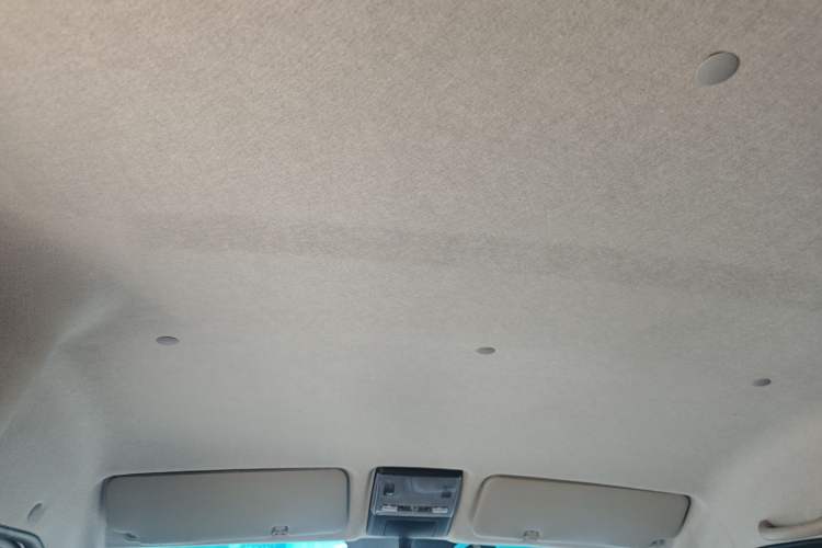 Used Jinbei Hiace X30 2018 1.3L Cargo Van Comfort Model DLCG12 Headliner