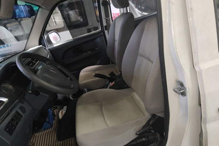 Used Jinbei Hiace X30 2018 1.3L Standard Edition DLCG12 Left Front Seat