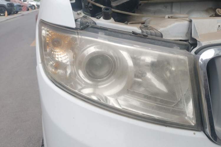 Used Jinbei Hiace X30 2018 1.3L Cargo Van Standard Version DLCG12 Right Front Headlight