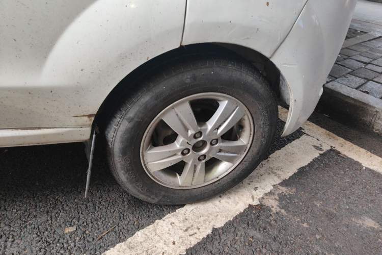 Used Jinbei Hiace X30 2018 1.3L Standard Edition DLCG12 Right Front Wheel Hub