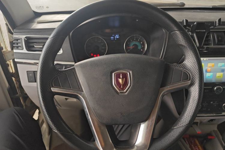 Used Jinbei Hiace X30 2018 1.5L Cargo Van Comfort Model DLCG14 Steering Wheel