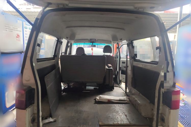 Used Jinbei Hiace X30 2018 1.3L Standard Edition DLCG12 Trunk