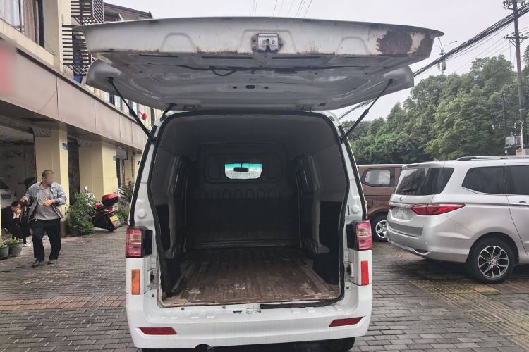 Used Jinbei Hiace X30 2018 1.5L Cargo Van Standard Version DLCG14 Trunk