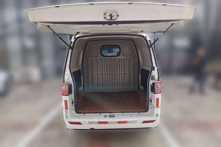 Used Jinbei Hiace X30 2018 1.3L Cargo Van Comfort Model DLCG12 Trunk