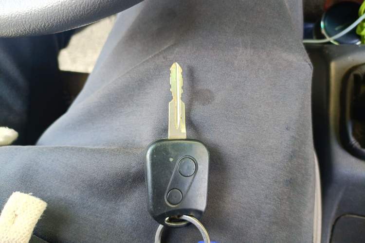 Used Jinbei Hiace X30 2018 1.3L Cargo Van Standard Version DLCG12 Vehicle Key