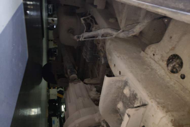 Used Jinbei Hiace X30 2019 1.5L Comfort Edition China VI SWC15M Chassis Front Right