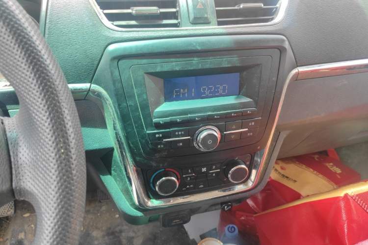 Used Jinbei Hiace X30 2019 1.5L Van Standard Model China VI SWC15M Audio And AC Panel