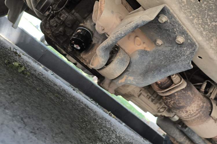 Used Jinbei Hiace X30  Chassis Front Left