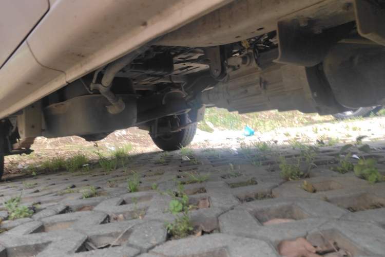 Used Jinbei Hiace X30 2019 1.5L Van Standard Model China VI SWC15M Chassis Front Right