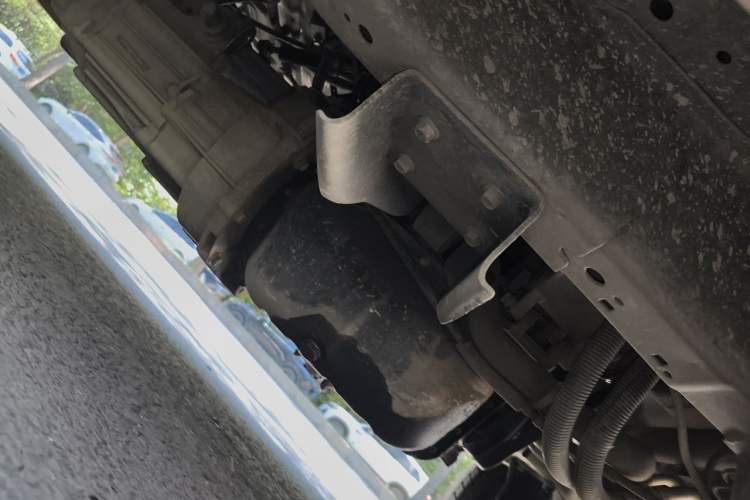 Used Jinbei Hiace X30  Chassis Front Right