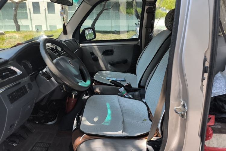 Used Jinbei Hiace X30  Left Front Seat
