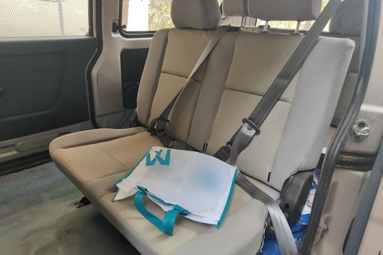 Used Jinbei Hiace X30 2019 1.5L Comfort Edition China VI SWC15M Left Rear Seat