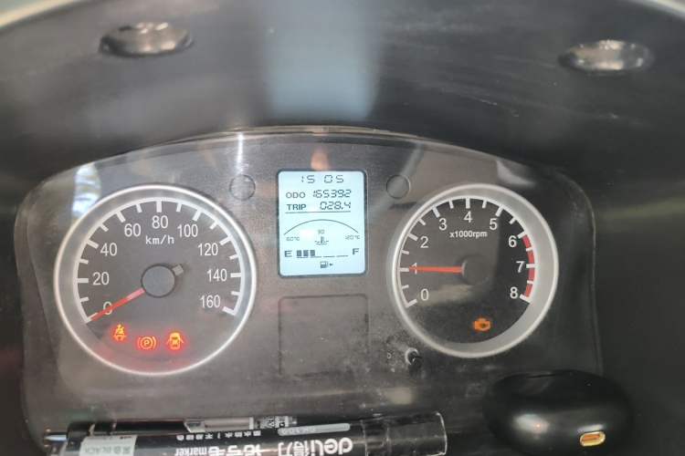 Used Jinbei Hiace X30  Odometer Close Up