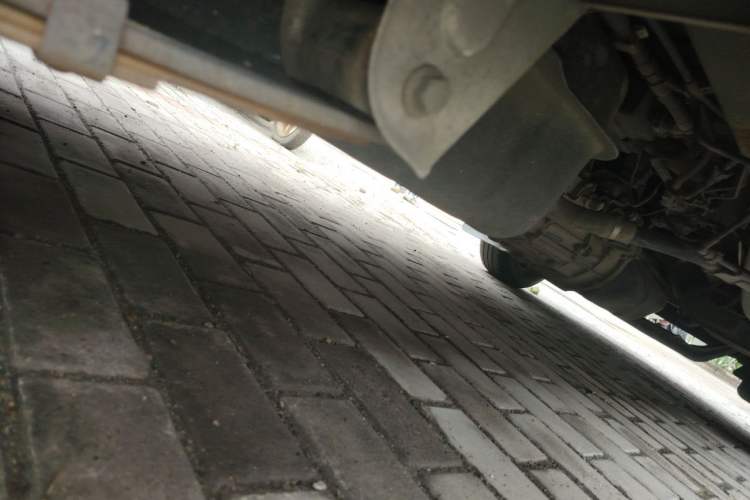 Used Jinbei Hiace X30  Chassis Rear Right