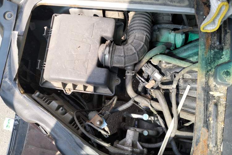 Used Jinbei Hiace X30 2019 1.5L Van Comfort Model China VI SWC15M Engine Bay Right