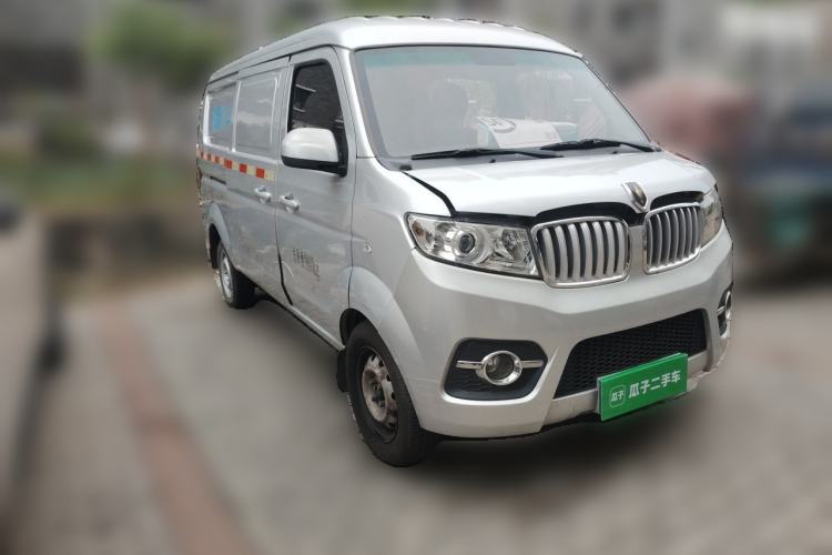 Used Jinbei Hiace X30  Front Right 45 Deg